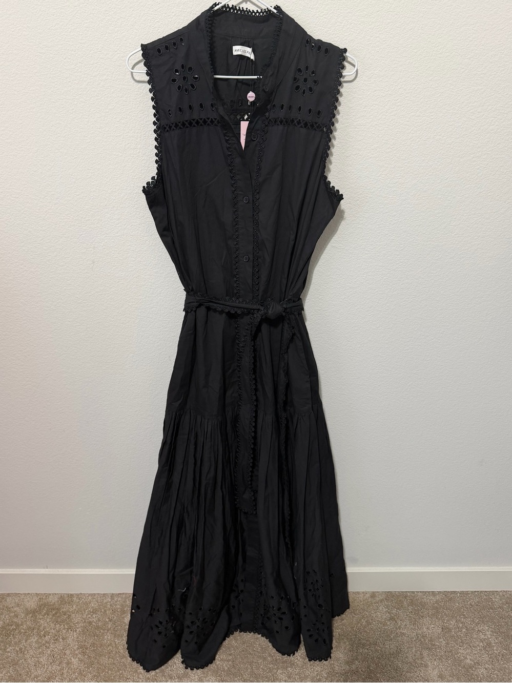 Avec Les Filles Black Sleeveless Belted Maxi Shirt Dress